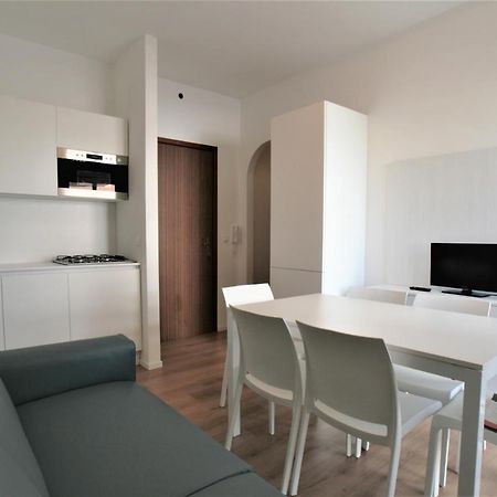 Residence Houston Lido di Jesolo Exteriör bild
